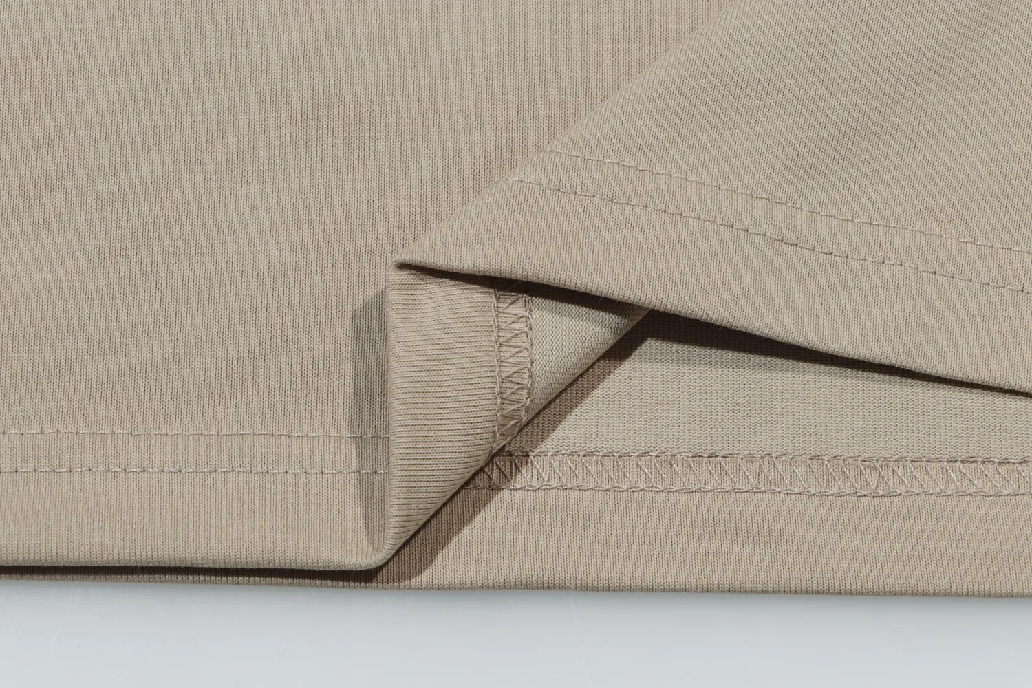 Arc’teryx ARC 23SS T 60 ， g 。 Breathable， ， ， 。 logo ， 。 ， 。 ， ， ， ， 。 Size:XS-L
